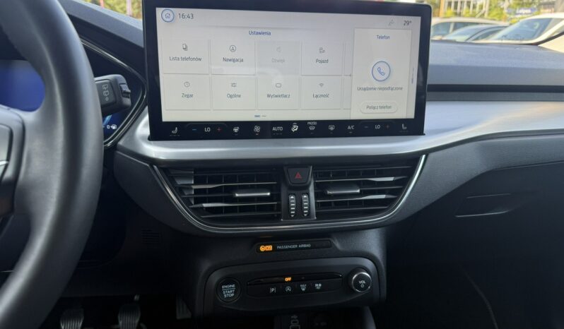 Ford Focus | FWD (przód) | Manualna | 125 KM | Czerwony full