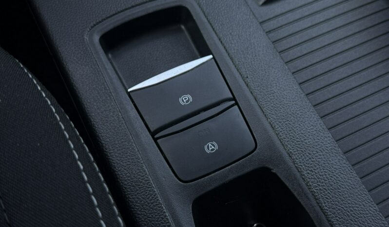 Ford Focus | FWD (przód) | Manualna | 125 KM | Czerwony full
