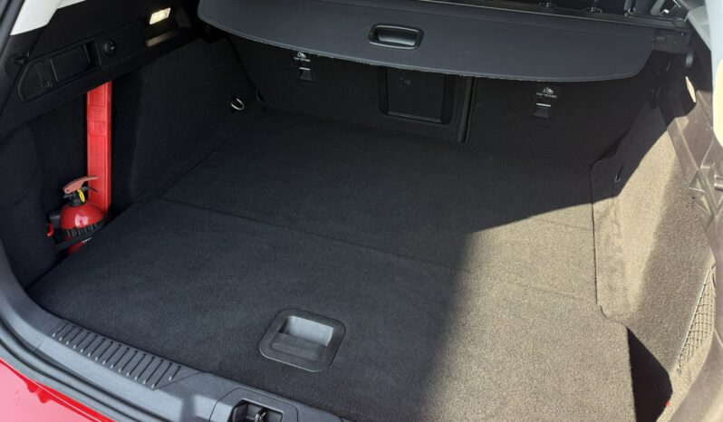 Ford Focus | FWD (przód) | Manualna | 125 KM | Czerwony full