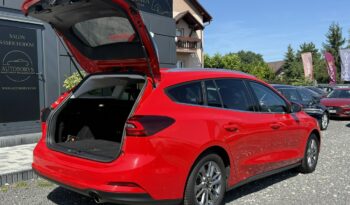 Ford Focus | FWD (przód) | Manualna | 125 KM | Czerwony full
