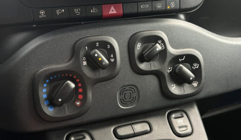 Fiat Panda | FWD (przód) | Manualna | 69 KM | Biały full