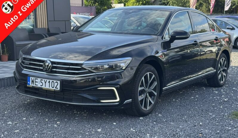 Volkswagen Passat | Fwd (Przód) | Automatyczna | 218 Km | Czarny