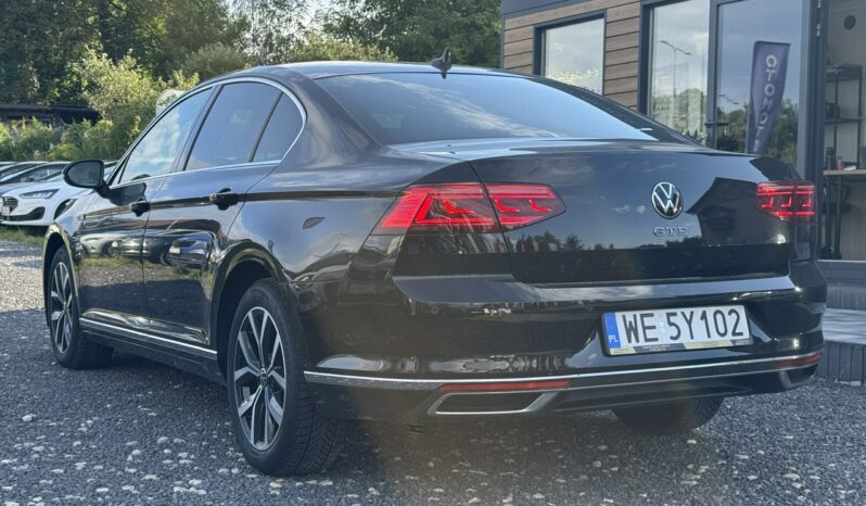 Volkswagen Passat | FWD (przód) | Automatyczna | 218 KM | Czarny full