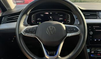 Volkswagen Passat | FWD (przód) | Automatyczna | 218 KM | Czarny full