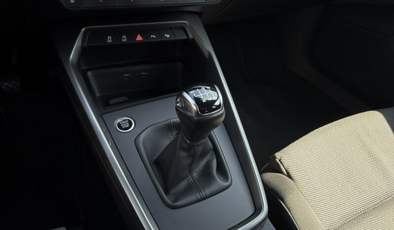 Audi A3 Sportback | FWD (przód) | Manualna | 150 KM | Czarny full