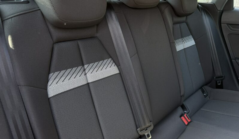 Audi A3 Sportback | FWD (przód) | Manualna | 150 KM | Czarny full