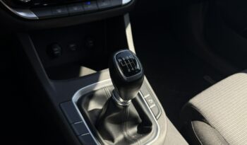 Hyundai i30 | FWD (przód) | Manualna | 120 KM | Srebrny full