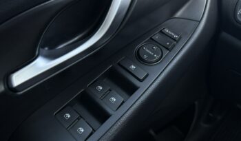 Hyundai i30 | FWD (przód) | Manualna | 120 KM | Srebrny full
