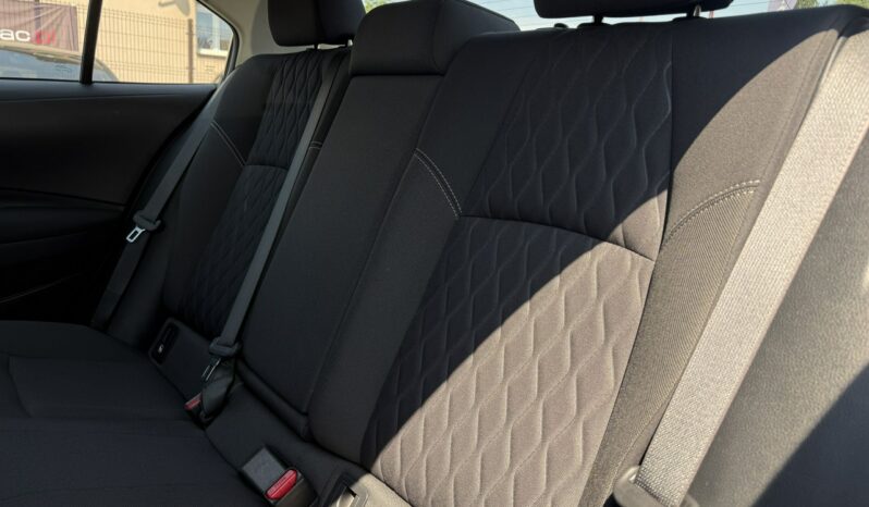 Toyota Corolla | FWD (przód) | Automatyczna | 125 KM | Niebieski full