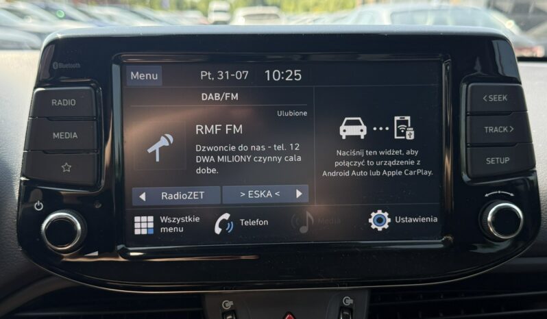 Hyundai i30 | FWD (przód) | Manualna | 120 KM | Srebrny full
