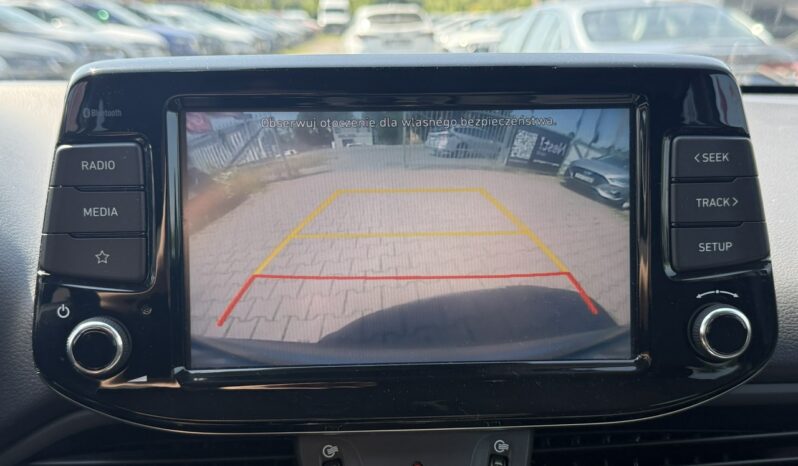 Hyundai i30 | FWD (przód) | Manualna | 120 KM | Srebrny full
