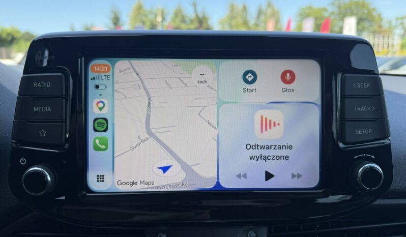 Hyundai i30 | FWD (przód) | Manualna | 120 KM | Srebrny full