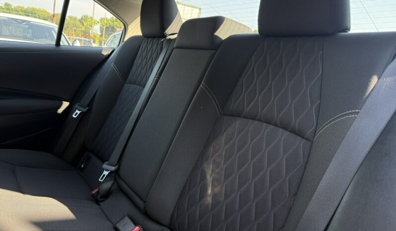 Toyota Corolla | FWD (przód) | Automatyczna | 125 KM | Srebrny full