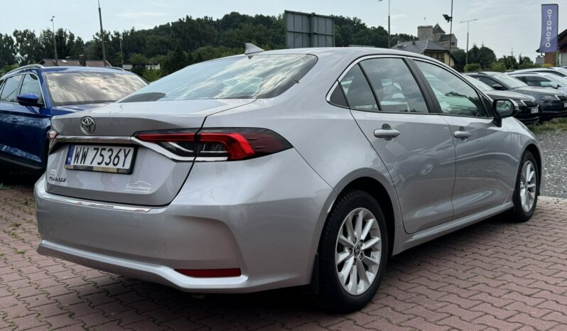 Toyota Corolla | FWD (przód) | Automatyczna | 125 KM | Srebrny full