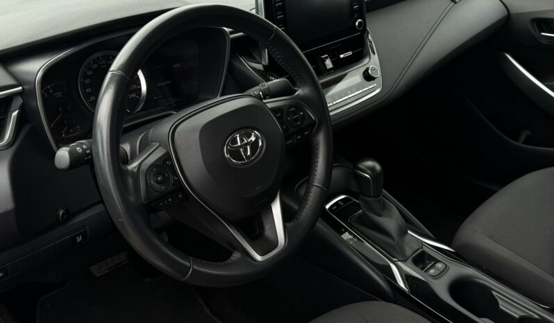 Toyota Corolla | FWD (przód) | Automatyczna | 125 KM | Srebrny full