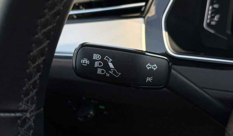 Volkswagen Passat | FWD (przód) | Automatyczna | 200 KM | Granatowy full