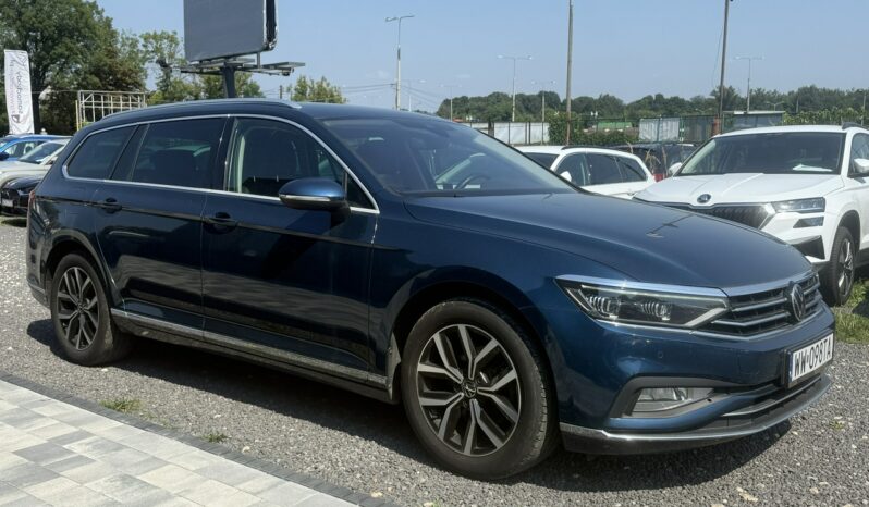 Volkswagen Passat | FWD (przód) | Automatyczna | 200 KM | Granatowy full