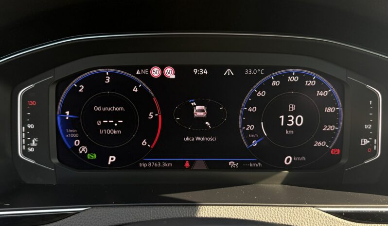 Volkswagen Passat | FWD (przód) | Automatyczna | 200 KM | Granatowy full