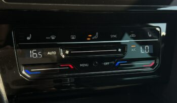 Volkswagen Passat | FWD (przód) | Automatyczna | 200 KM | Granatowy full