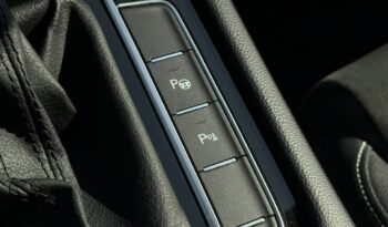 Volkswagen Passat | FWD (przód) | Automatyczna | 200 KM | Granatowy full