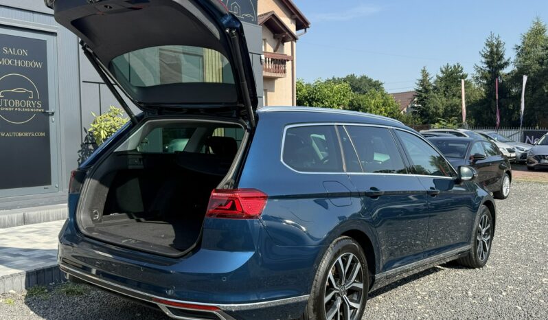 Volkswagen Passat | FWD (przód) | Automatyczna | 200 KM | Granatowy full