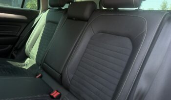 Volkswagen Passat | FWD (przód) | Automatyczna | 200 KM | Granatowy full