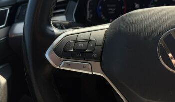 Volkswagen Passat | FWD (przód) | Automatyczna | 200 KM | Granatowy full