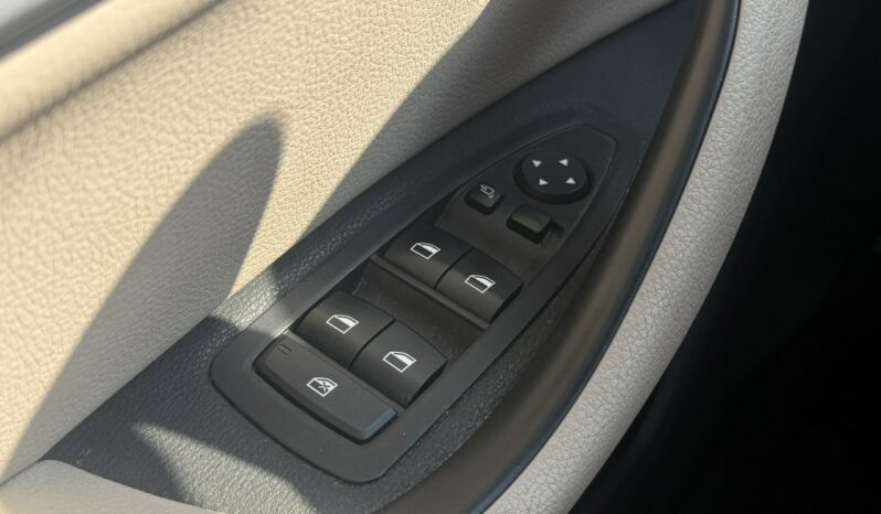 BMW X1 | FWD (przód) | Automatyczna | 140 KM | Brązowy full