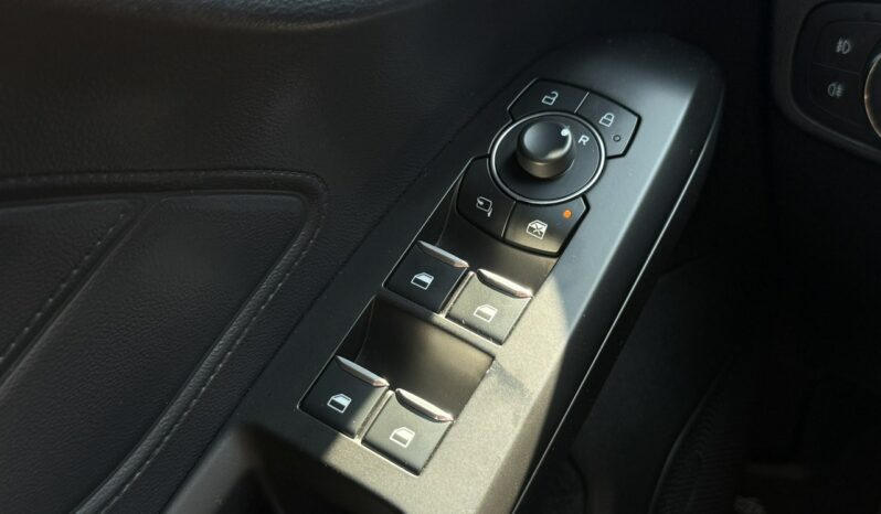 Ford Focus | FWD (przód) | Automatyczna | 115 KM | Niebieski full