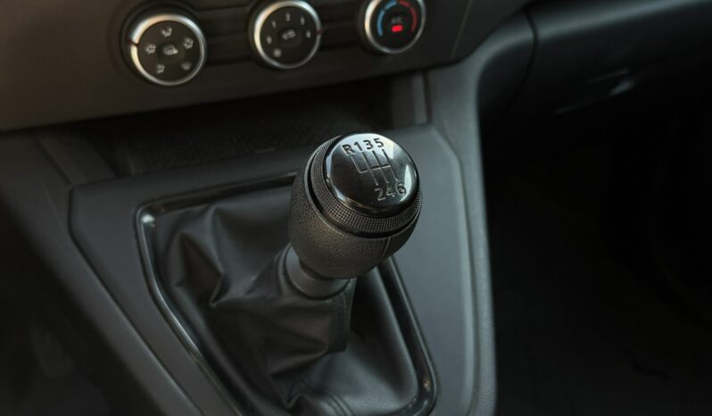 Renault Kangoo | FWD (przód) | Manualna | 102 KM | Biały full