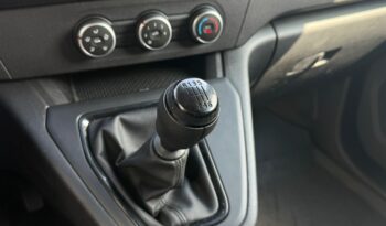 Renault Kangoo | FWD (przód) | Manualna | 102 KM | Biały full