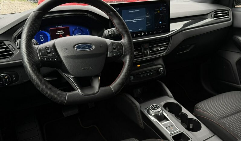Ford Focus | FWD (przód) | Automatyczna | 115 KM | Czarny full