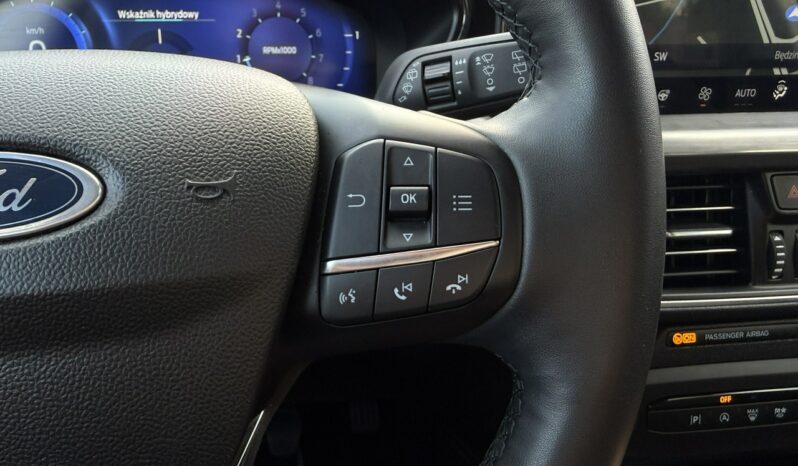 Ford Focus | FWD (przód) | Manualna | 125 KM | Czerwony full