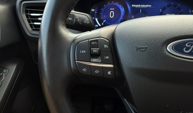 Ford Focus | FWD (przód) | Manualna | 125 KM | Czerwony full