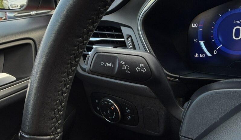 Ford Focus | FWD (przód) | Manualna | 125 KM | Czerwony full