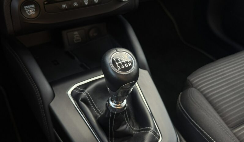 Ford Focus | FWD (przód) | Manualna | 125 KM | Czerwony full