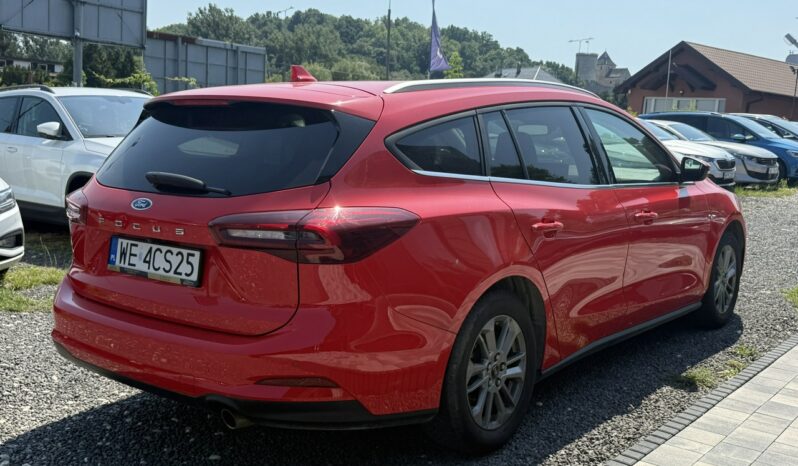 Ford Focus | FWD (przód) | Manualna | 125 KM | Czerwony full