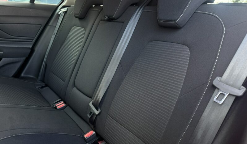 Ford Focus | FWD (przód) | Manualna | 125 KM | Czerwony full