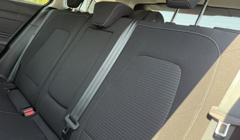 Ford Focus | FWD (przód) | Manualna | 125 KM | Czerwony full