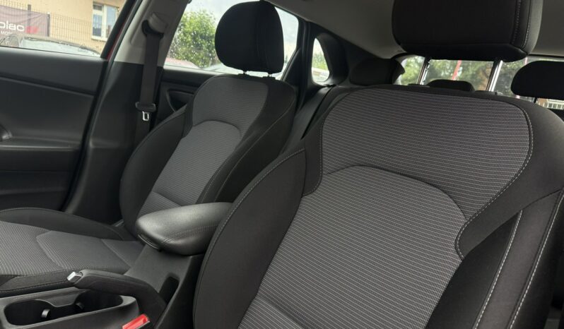Hyundai i30 | FWD (przód) | Manualna | 110 KM | full