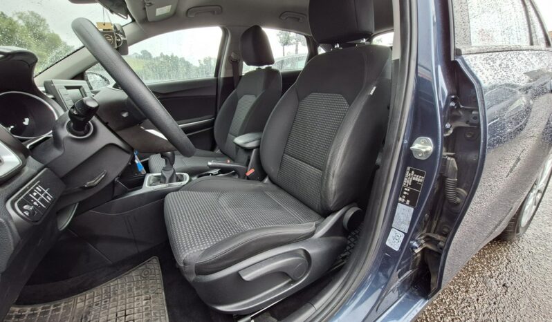Kia Ceed | FWD (przód) | Manualna | 120 KM | Niebieski full