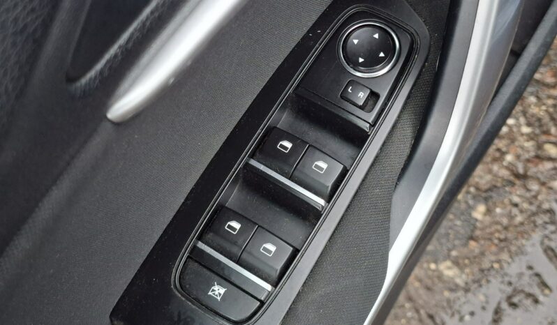 Kia Ceed | FWD (przód) | Manualna | 120 KM | Niebieski full