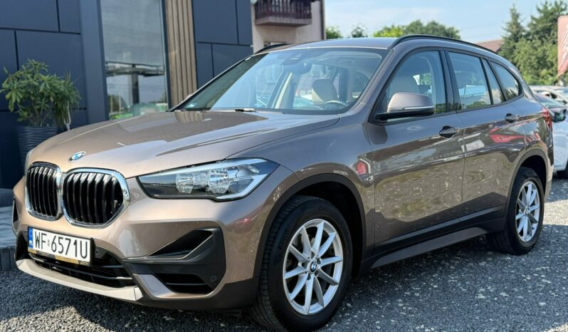 BMW X1 | FWD (przód) | Automatyczna | 140 KM | Brązowy full