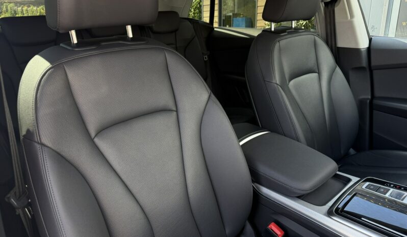 Audi Q8 | 4×4 (stały) | Automatyczna | 231 KM | Czarny full