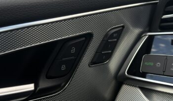 Audi Q8 | 4×4 (stały) | Automatyczna | 231 KM | Czarny full