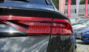 Audi Q8 | 4×4 (stały) | Automatyczna | 231 KM | Czarny full