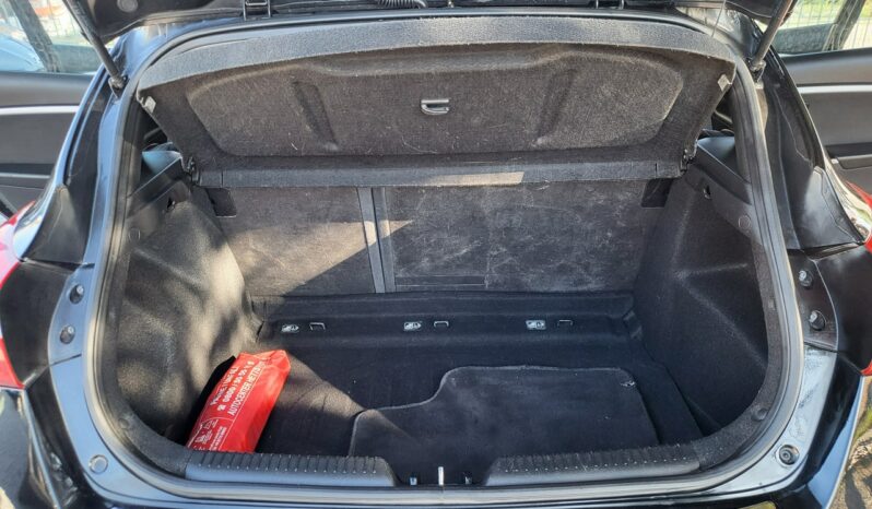 Hyundai i30 | FWD (przód) | Manualna | 100 KM | Czarny full