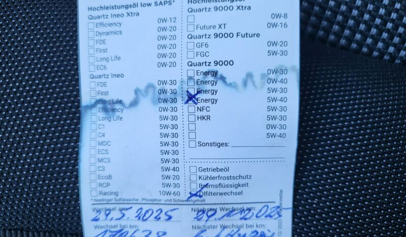 Hyundai i30 | FWD (przód) | Manualna | 100 KM | Czarny full