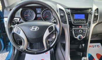 Hyundai i30 | FWD (przód) | Manualna | 100 KM | Niebieski full