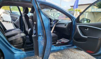 Hyundai i30 | FWD (przód) | Manualna | 100 KM | Niebieski full